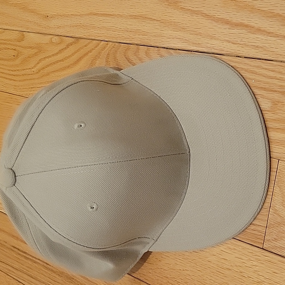 Fitted hat - Picture 4 of 7